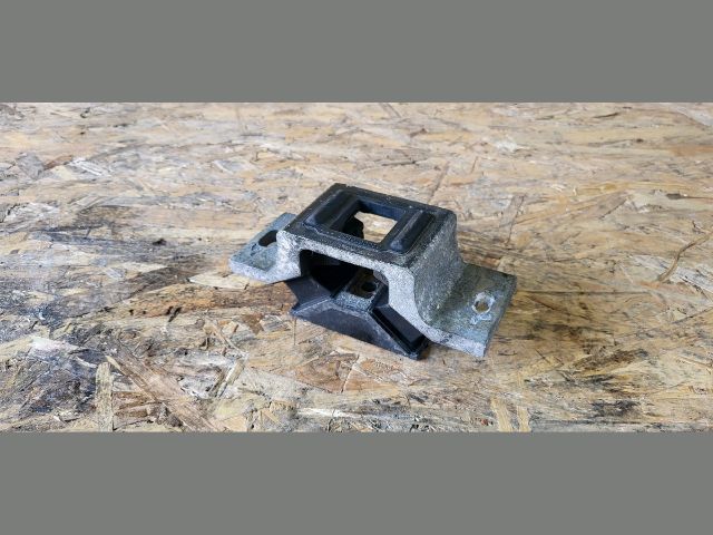 bontott RENAULT MASTER Váltó Tartó Bak (Pozíciófüggetlen)